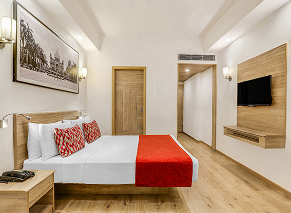 hotel rooms in city center gurugram 