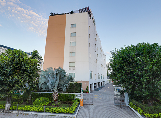 Lemon Tree Hotel Chandigarh 