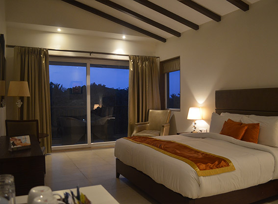 stay in candolim goa