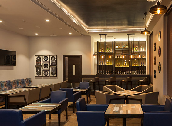 Dining near Lucknow