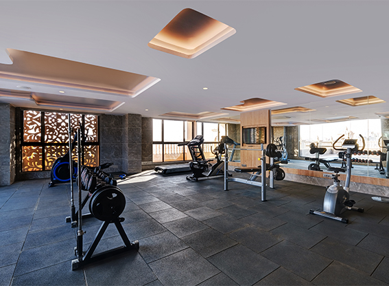 hotel near dwarkadhish temple with gym