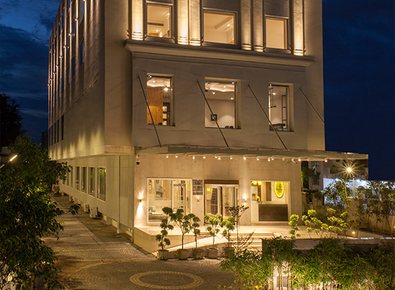Lucknow Hotel Facade